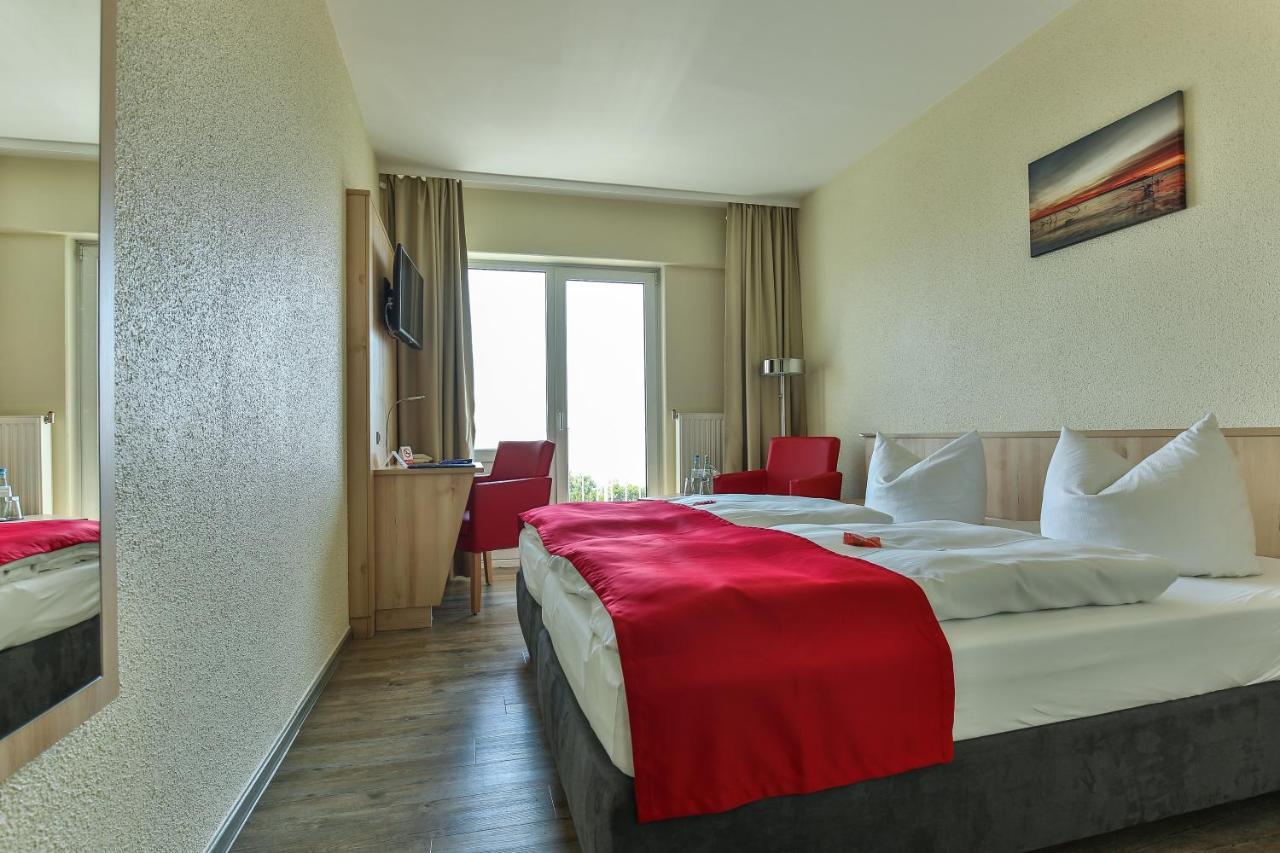 Ruegen-Hotel Sassnitz Ngoại thất bức ảnh