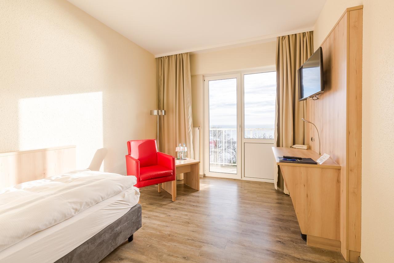 Ruegen-Hotel Sassnitz Ngoại thất bức ảnh